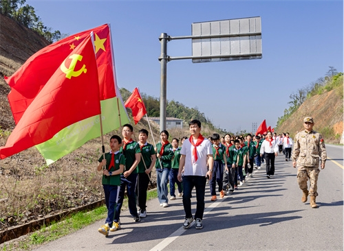 �������� ��ɫͽ���С�